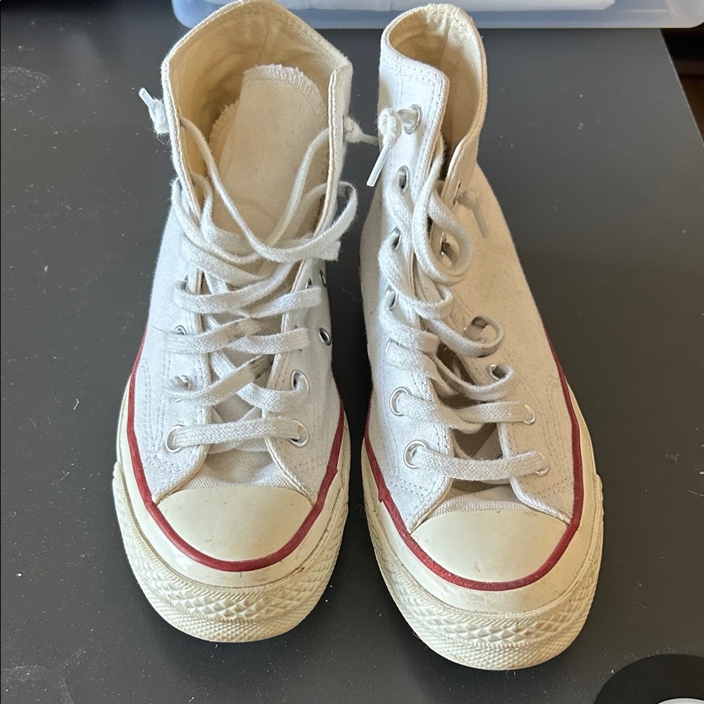 Converse Chuck Taylor White with Red Accent